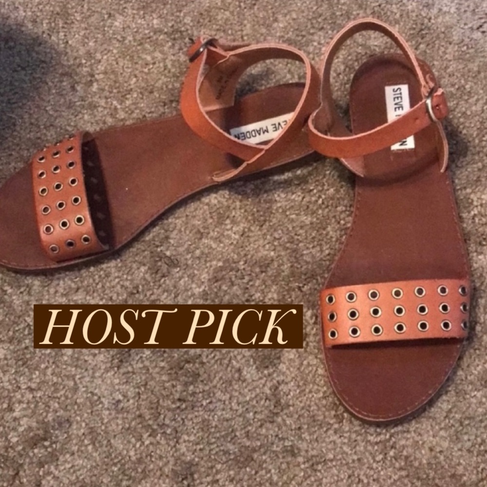 STEVE MADDEN BROWN SANDALS